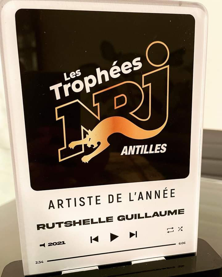 Rutshelle Guillaume élue artiste de l’année aux trophées Nrj antilles