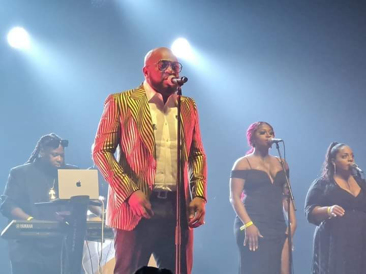 New-Look à l’Olympia: Un nouveau succès pour King Arly